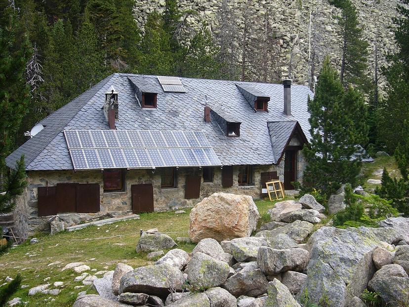 Refugi d'Estany Llong image 1