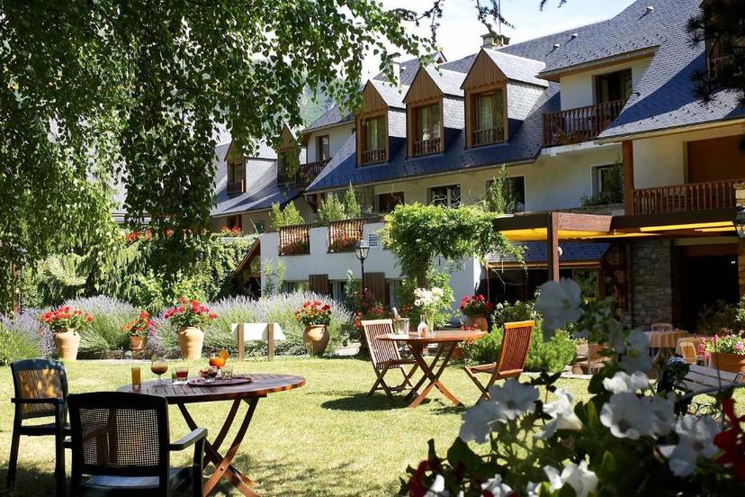 Hotel Mir image 1